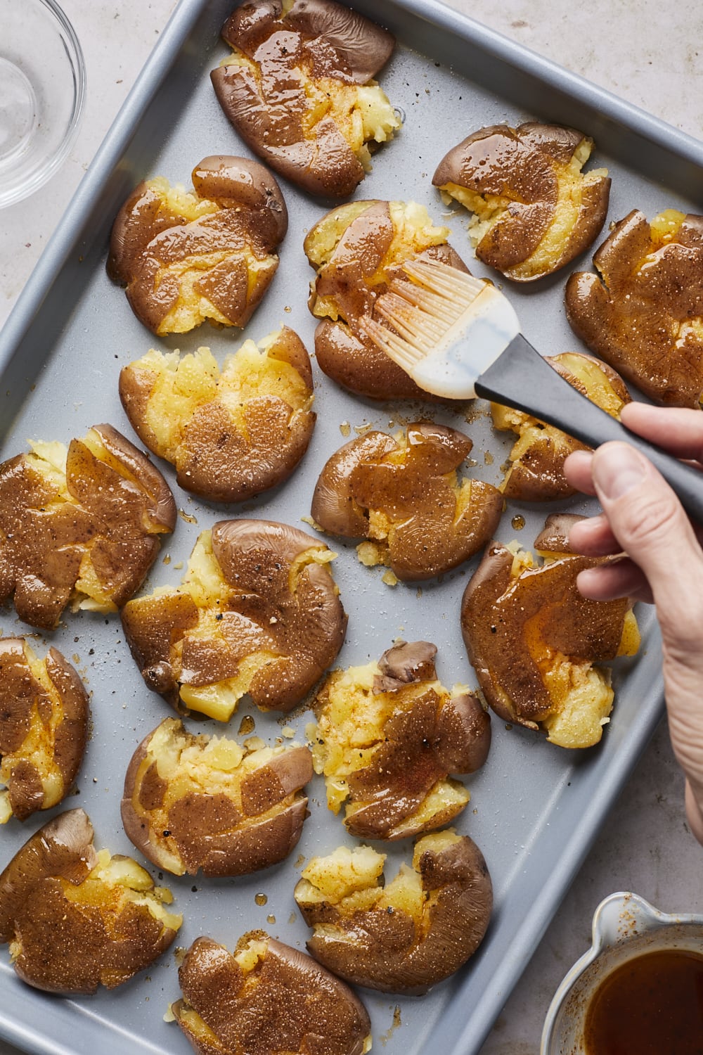 Crispy Smashed Potatoes With Sour Cream and Chive Dip