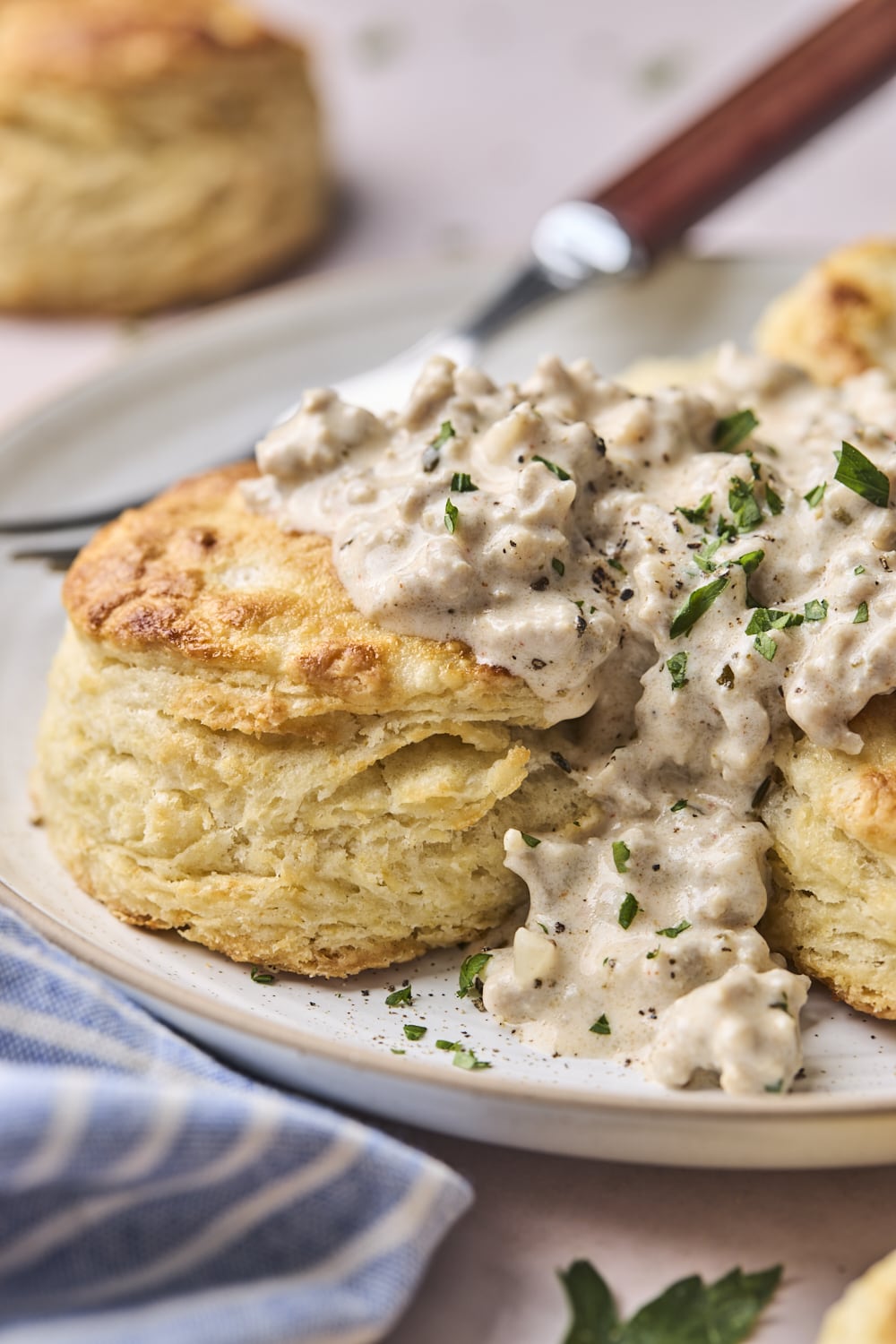 Easy Biscuits and Gravy