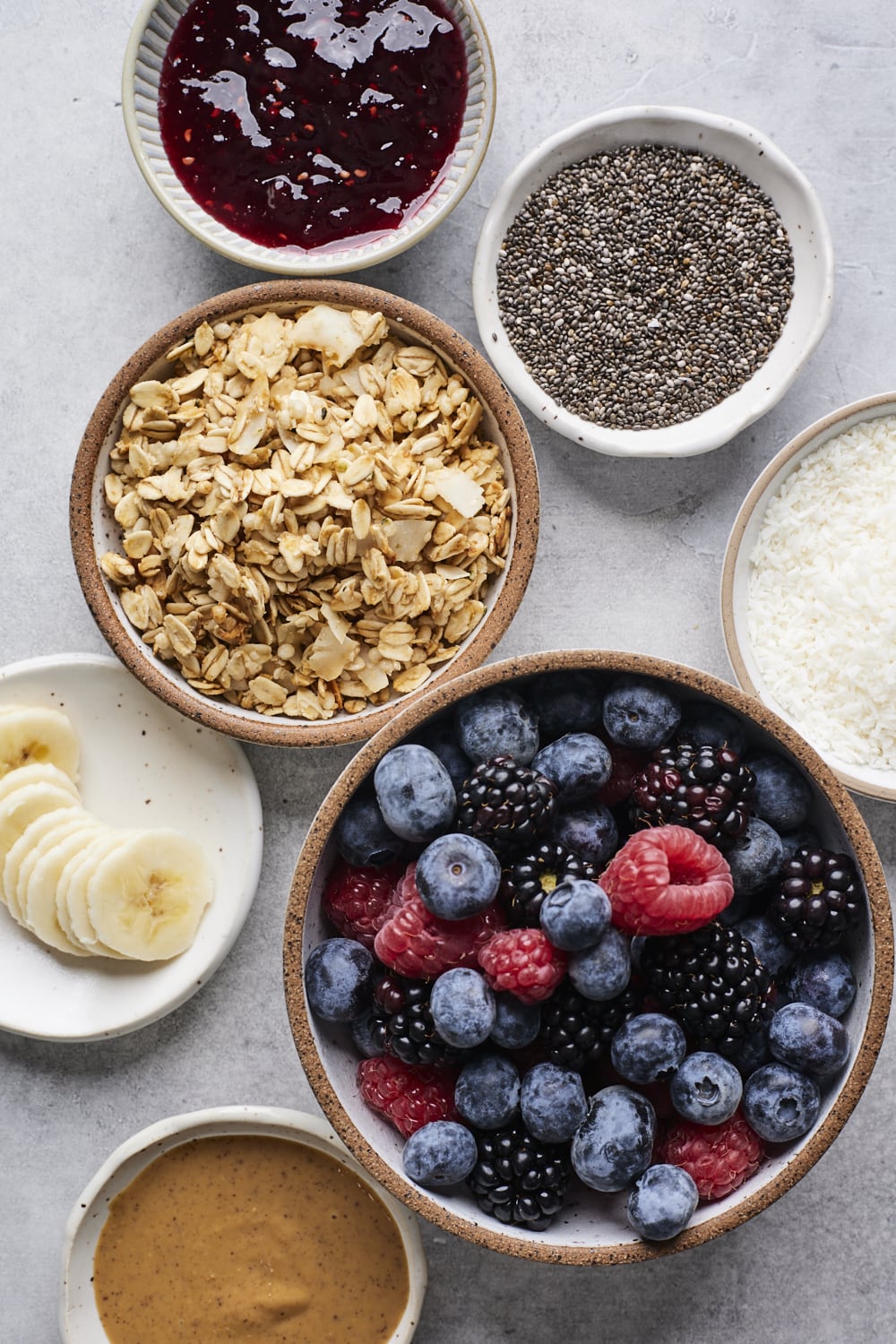 Creamy Peanut Butter Banana Smoothie Bowl