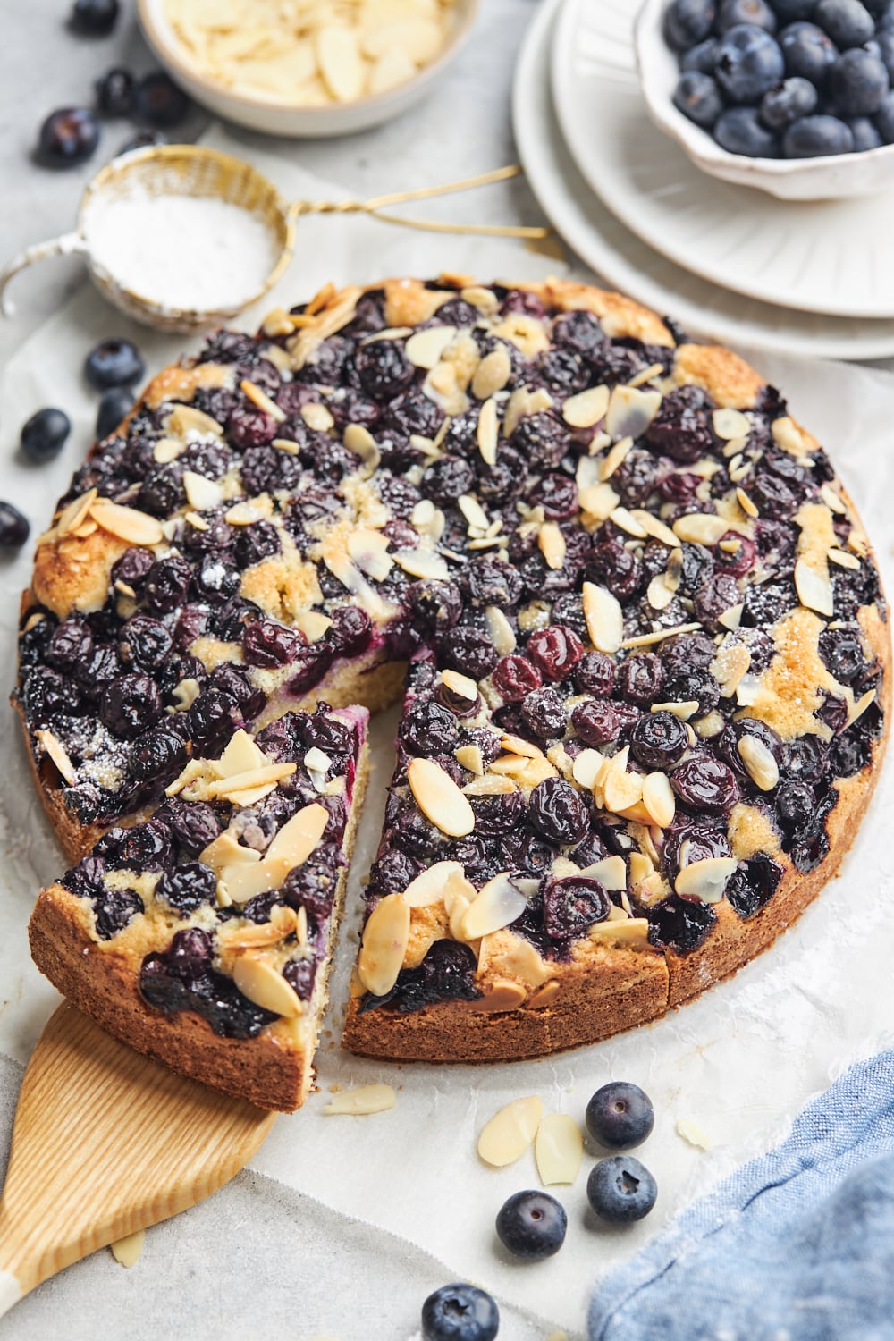 Easy Blueberry Cake