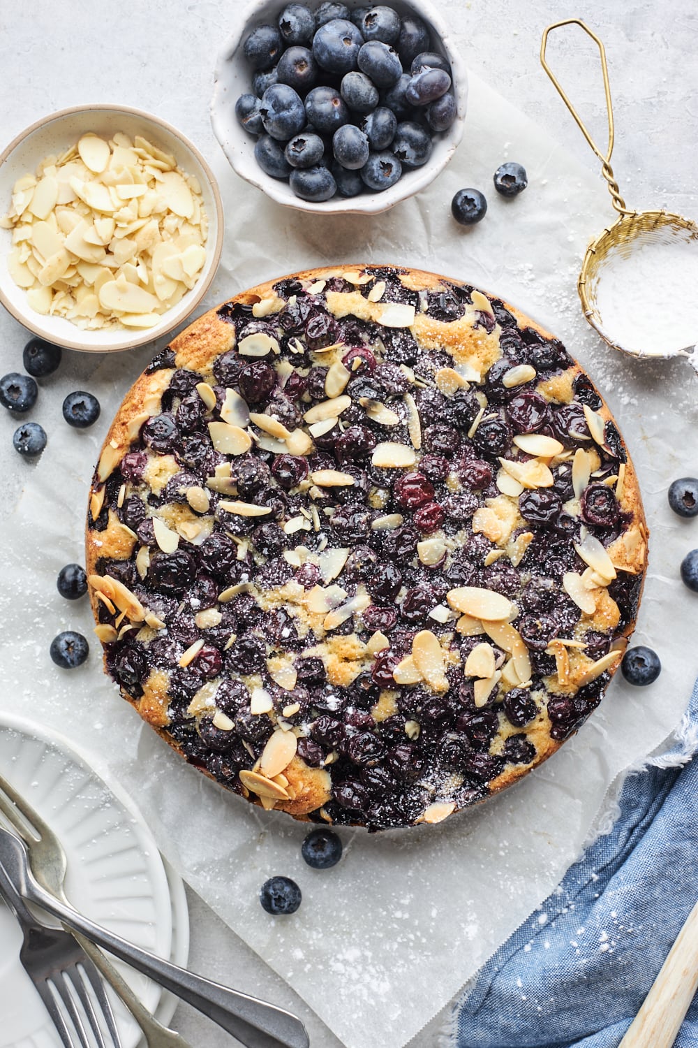 Easy Blueberry Cake