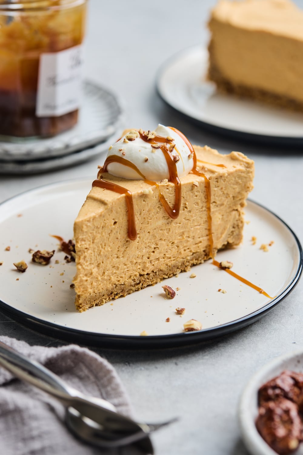 Creamy No Bake Pumpkin Cheesecake