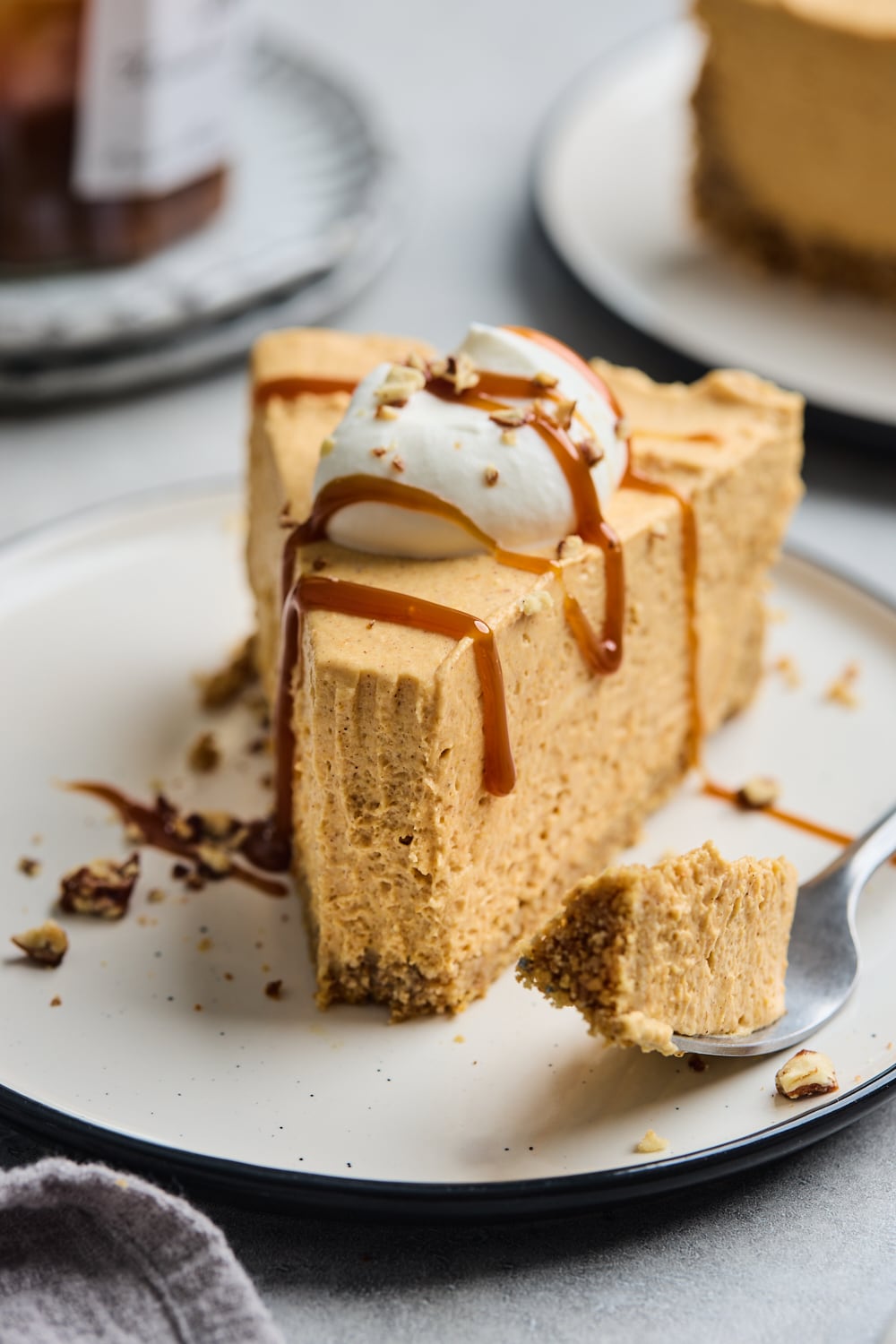 Creamy No Bake Pumpkin Cheesecake