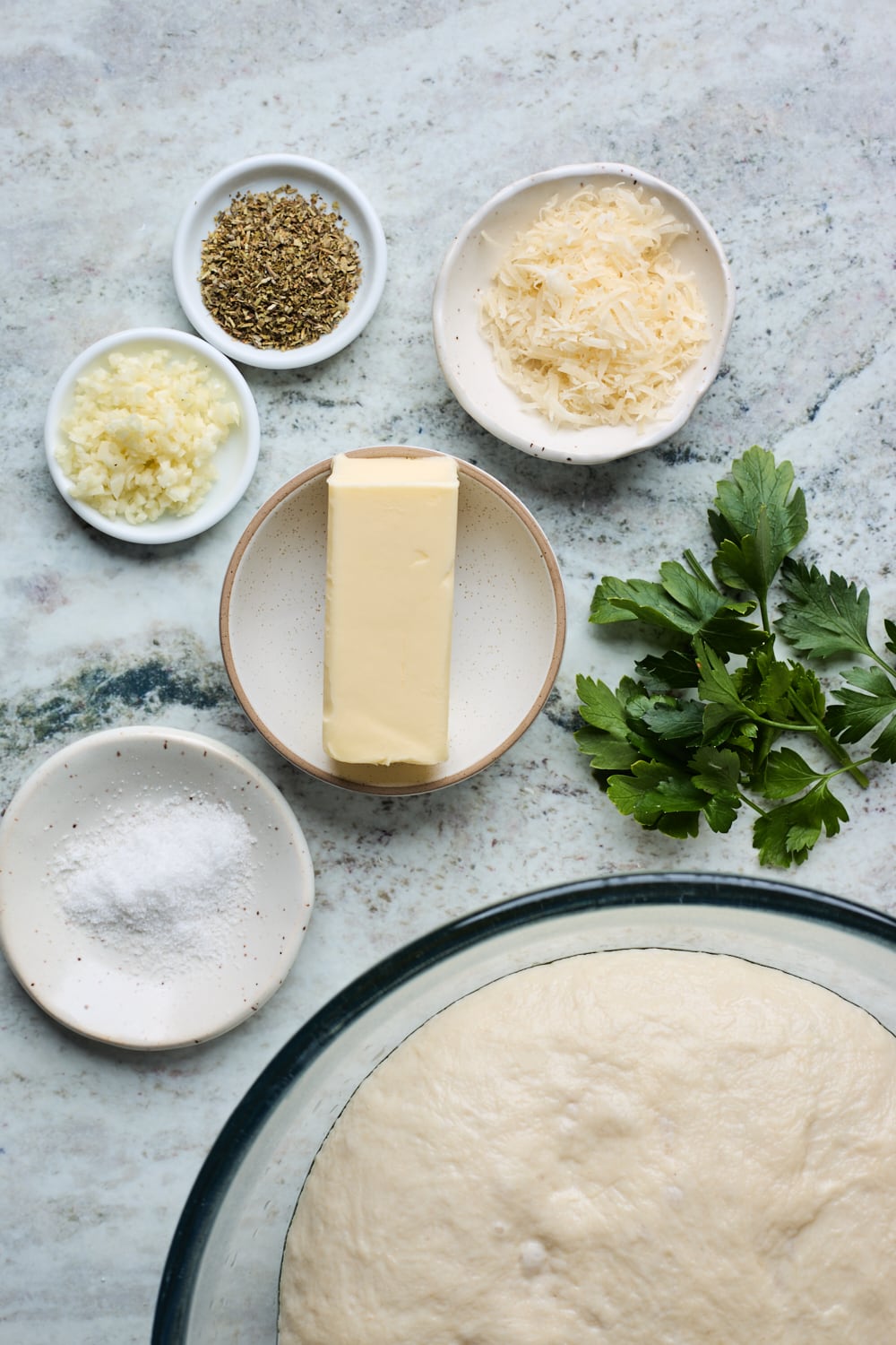 Easy Homemade Garlic Knots