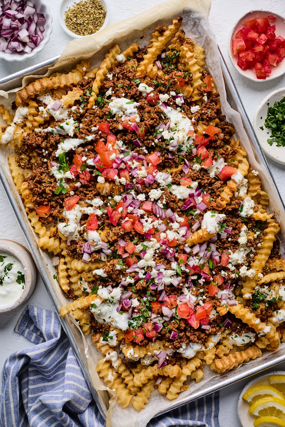 Loaded French fries (Greek style)