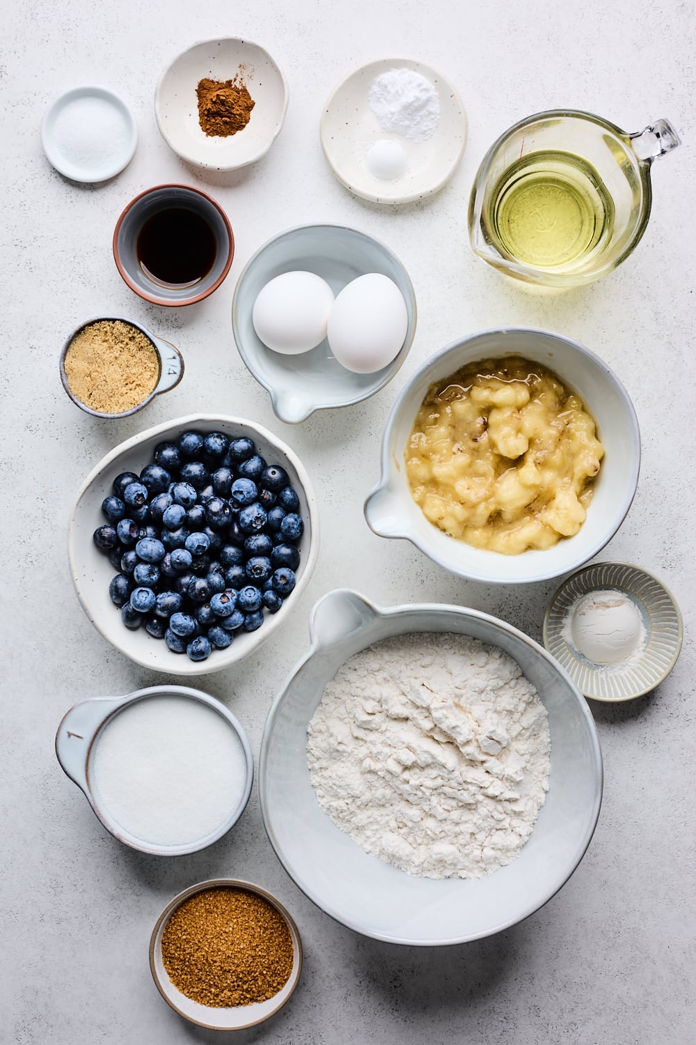 Easy Moist Blueberry Banana Bread