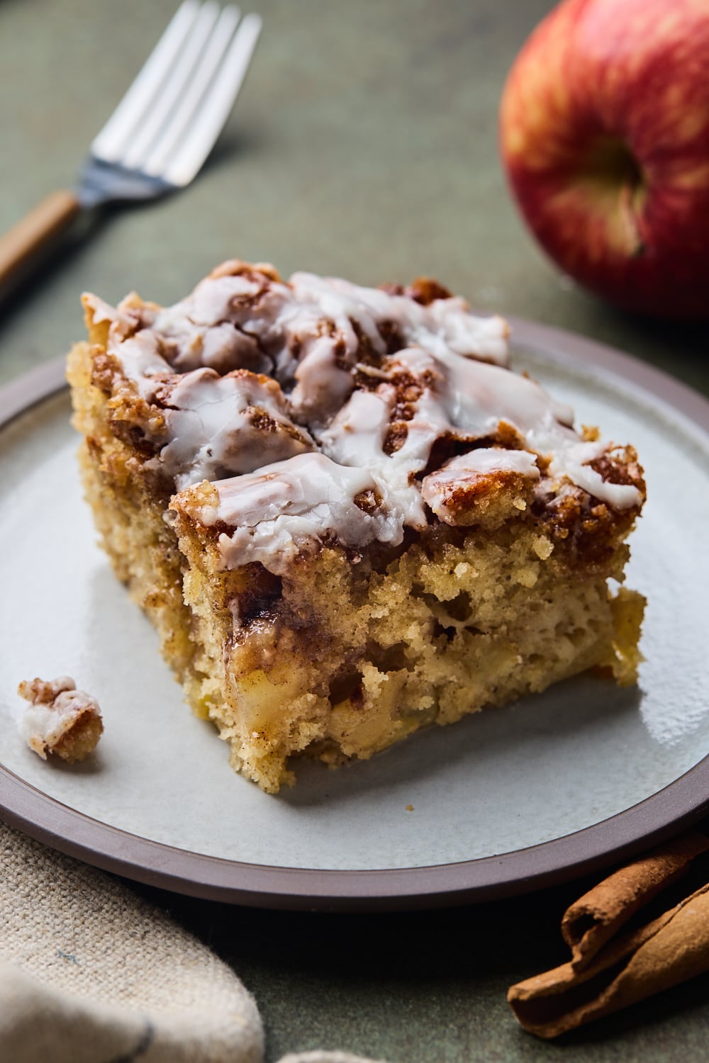 Easy Apple Fritter Cake