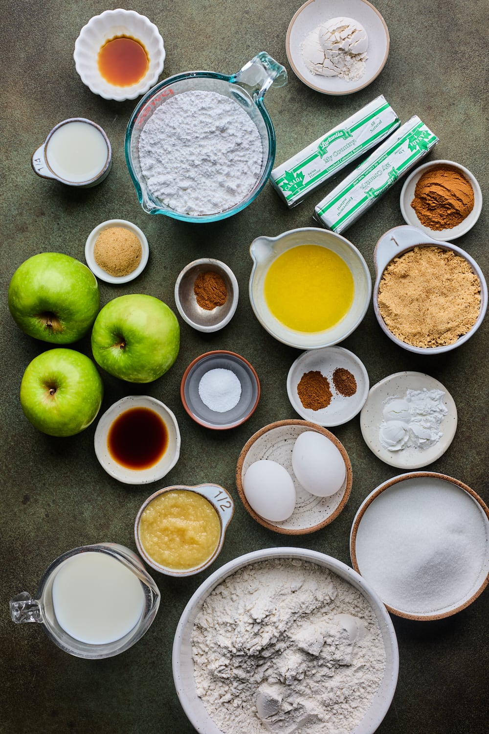Easy Apple Fritter Cake