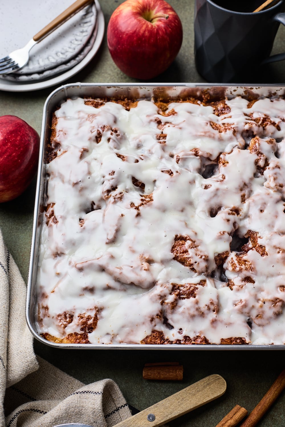 Easy Apple Fritter Cake