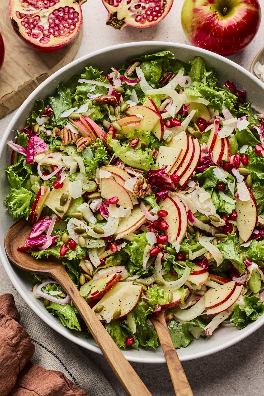 Apple Fennel Crunch Salad
