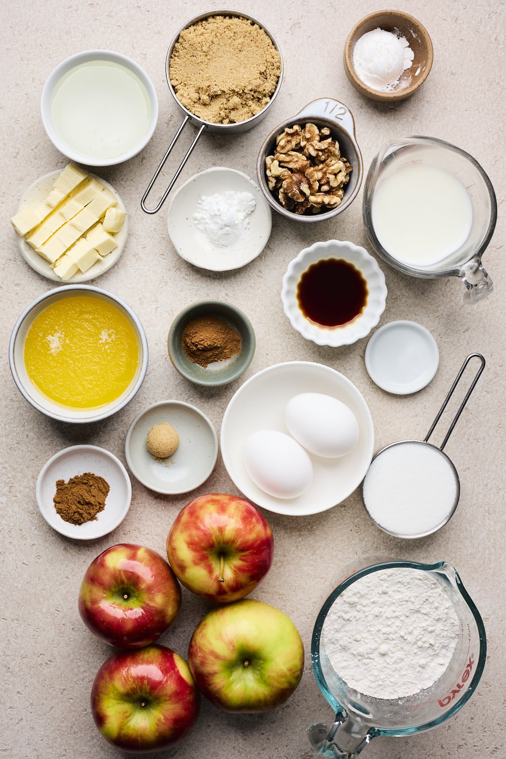 Self Saucing Apple Pudding