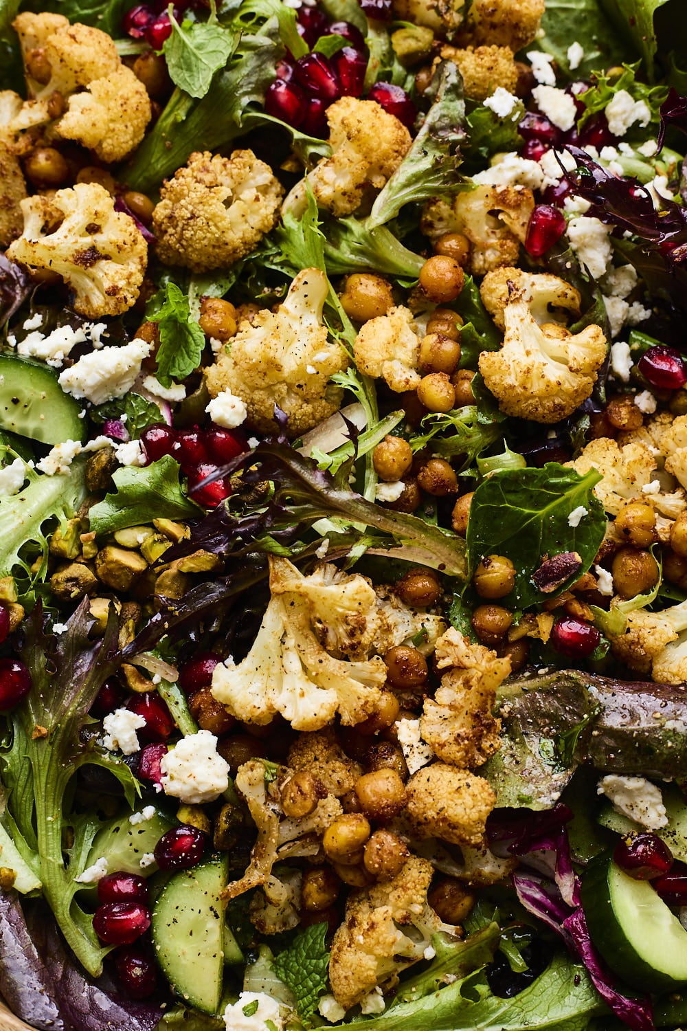 Roasted Cauliflower and Chickpea Salad